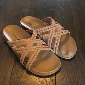 Melissa Salinas rubber sandals